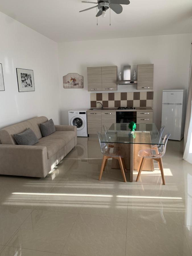 Il Canaletto Apartments 포르토 세자레오 외부 사진